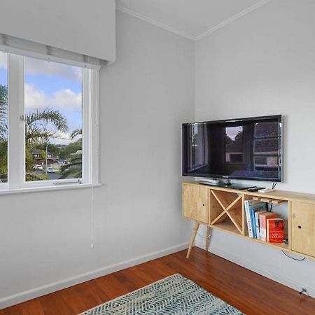 Amazing Home By Beach - Fully Aircon-Ed - Wifi Auckland Exteriér fotografie